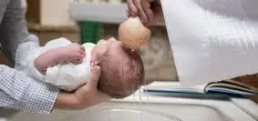 Qu'offrir à un enfant pour un baptême ?