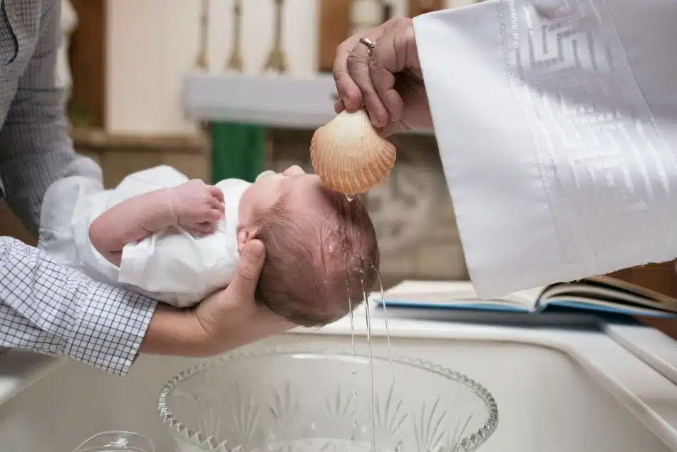 Qu'offrir à un enfant pour un baptême ?